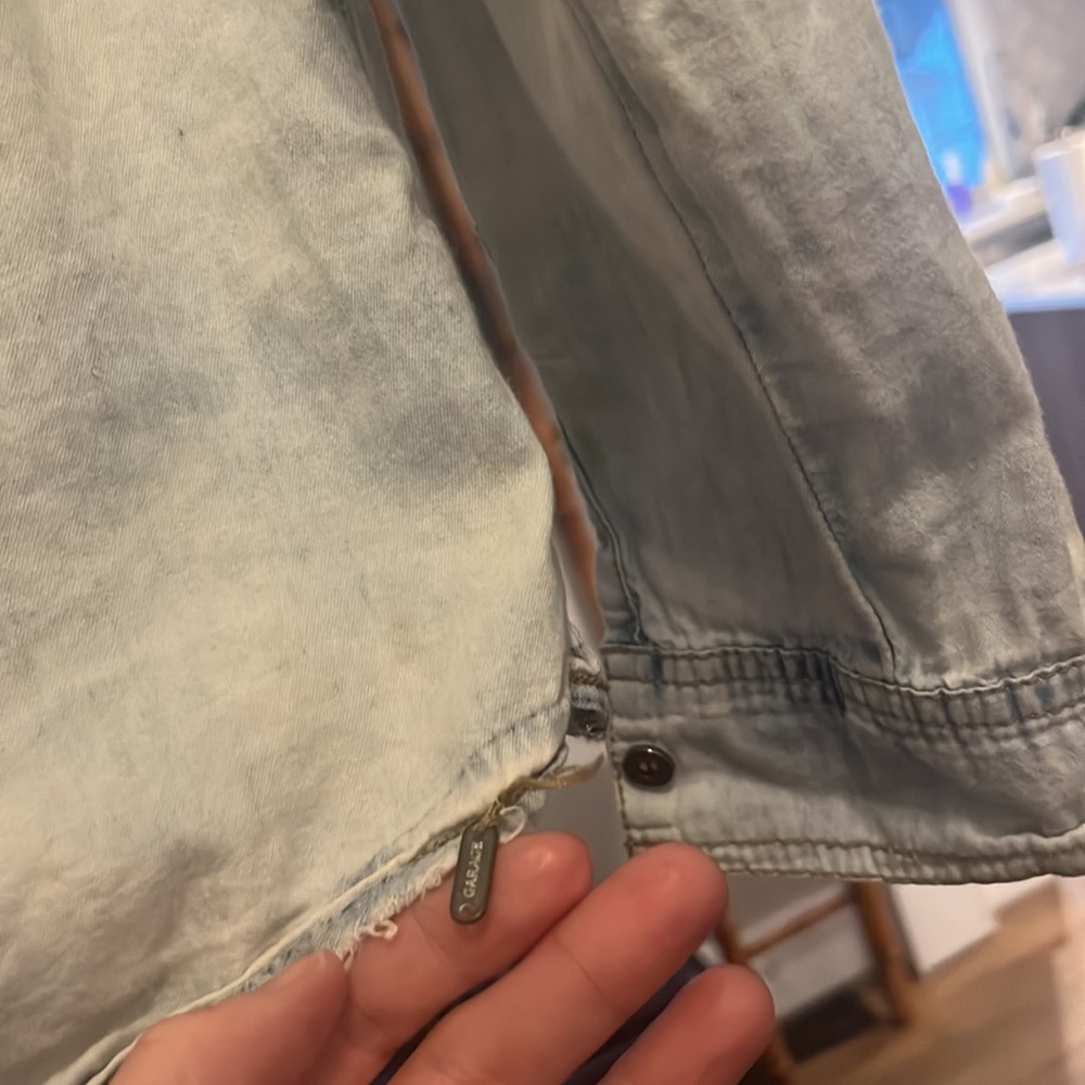 Garage chambray M button down - Picture 5 of 7